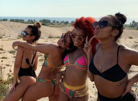 Dançarinas de Anitta fazem topless em turnê na Europa