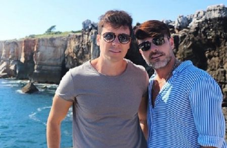 Irmão de Rodrigo Faro surge em foto só de sunga e recebe elogios