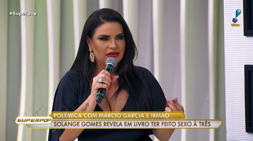 Solange Gomes surpreende e fala sobre sexo com Márcio Garcia e irmão