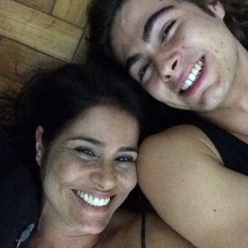Mãe de Rafael Vitti se declara para o filho, que será pai em breve