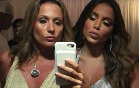 Anitta contesta Luisa Mell por manifestação contra Jair Bolsonaro