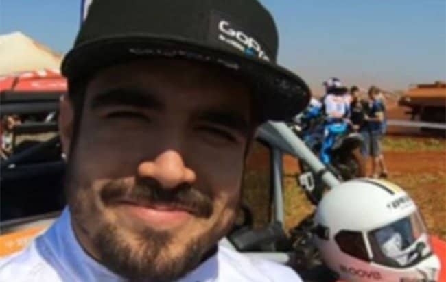 Após sofrer acidente em Rally, Caio Castro tranquiliza fãs