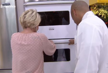 Ana Maria Braga alfineta Louro José e passa “perrengue” no “Mais Você”