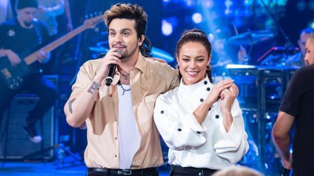 Luan Santana revela que levou toco da namorada e choca Paolla Oliveira