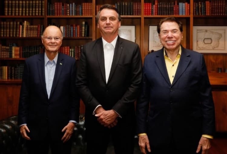 Emissoras alinhadas com Bolsonaro garantem verbas polpudas do governo