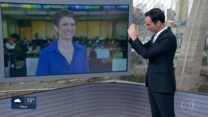 Cesar Tralli surpreende Sandra Annenberg com despedida carinhosa na Globo