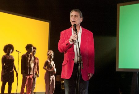 Após acusação, Itamaraty nega censura a documentário sobre Chico Buarque