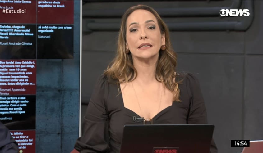 Jornalista da GloboNews tem crise de tosse ao vivo e deixa colegas preocupados