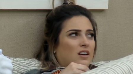 A Fazenda 2019: Tati Dias admite ter dado dicas da sua entrada no reality