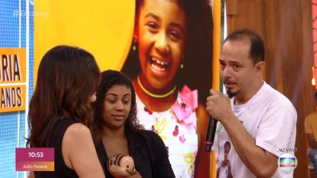 Pais da menina Ágatha se pronunciam pela primeira vez e emocionam Fátima Bernardes