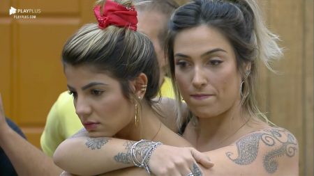 A Fazenda 2019: Hariany e Tati ficam abaladas com a eliminação de Drika