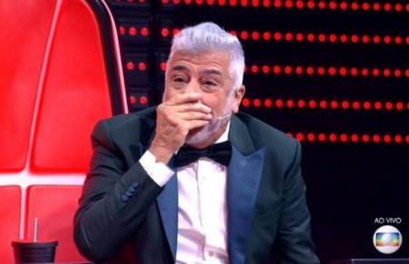 Lulu Santos comete gafe e manda palavrão ao vivo no The Voice Brasil