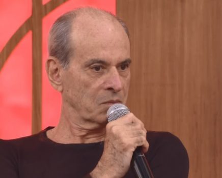 Ney Matogrosso esclarece fake news e recebe o apoio dos internautas