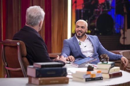 Belo surpreende e elogia Viviane Araújo ao lado de Gracyanne Barbosa