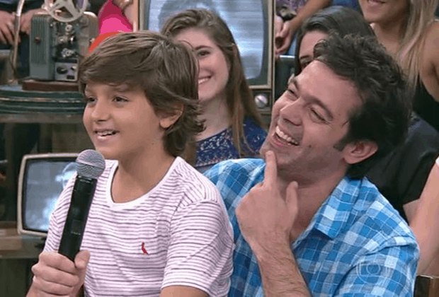 Bruno Mazzeo revela não querer que filho siga carreira de ator