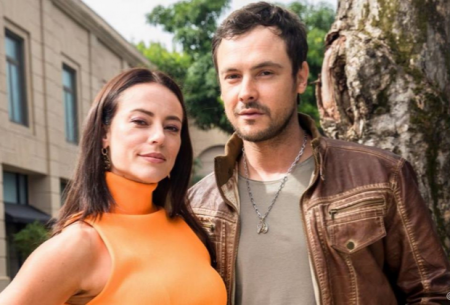 Sergio Guizé desabafa sobre boato de romance com Paolla Oliveira