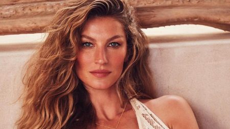 Gisele Bündchen posta clique antigo de filho e encanta fãs