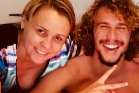 Giulia Gam fala sobre reação do filho diante do seu quadro depressivo