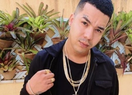 Ex-esposa de MC Alandim acusa amigo do funkeiro de ameaça de morte