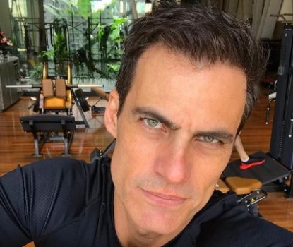 Carlos Casagrande revela cenas fortes após passar por procedimento estético