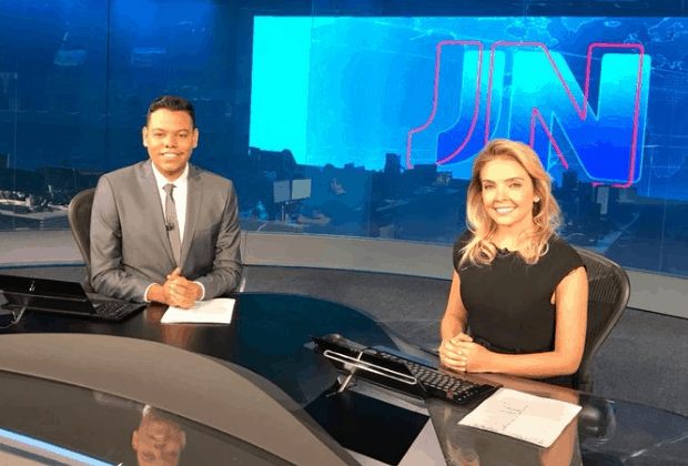 Após estrear no JN, jornalista da Globo detona concorrente