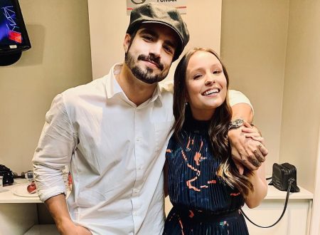 Caio Castro encontra Larissa Manoela na Globo e faz elogio inusitado