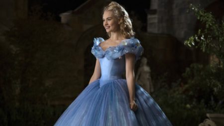 Temperatura Máxima exibe o filme Cinderela neste domingo (27)