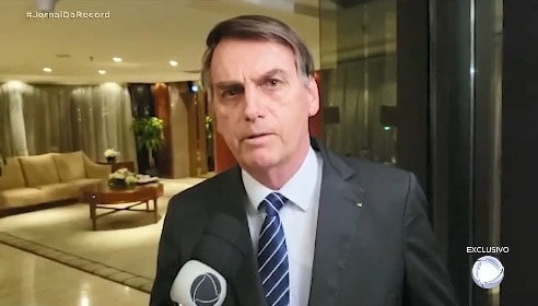Após atacar a Globo, Bolsonaro recorre à ajuda da Record