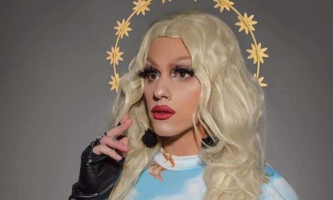 Artista drag queen e youtuber se destaca na Argentina