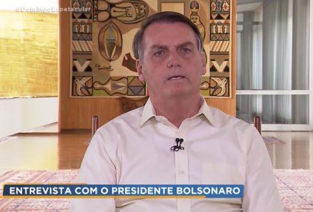 Na Record, Bolsonaro ataca a Globo e pede entrevista no JN