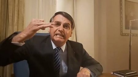 Governo Bolsonaro quer endurecer regras de concessão de TV