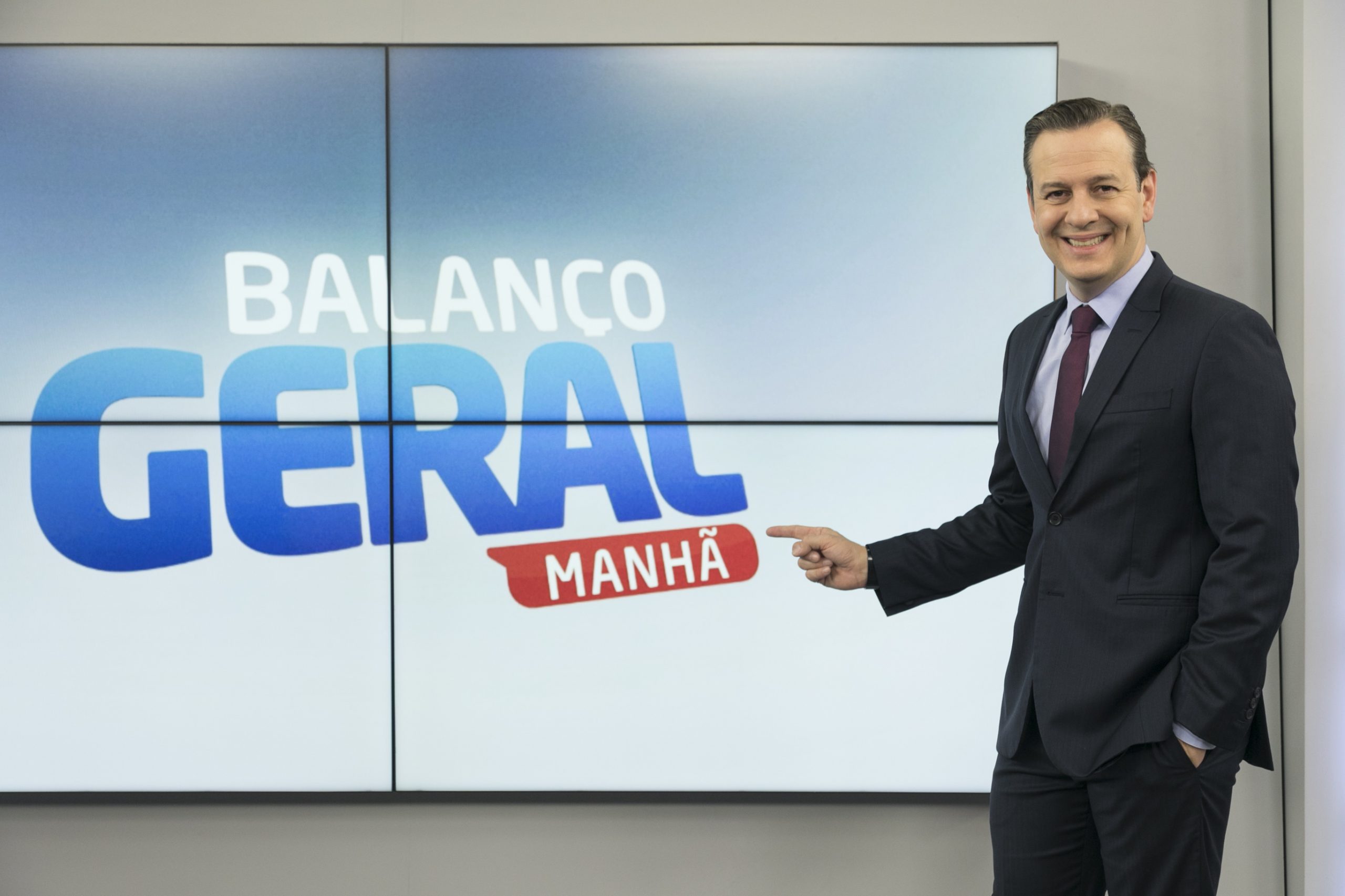 Celso Zucatelli toma lugar de apresentadoras do Fala Brasil