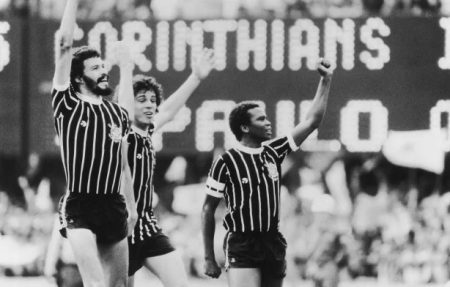 Filme do Corinthians espera autorização da Ancine