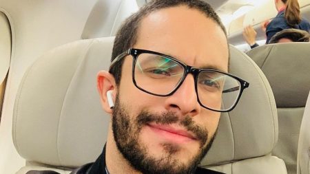 Rainer Cadete fala sobre Verdades Secretas 2 e revela que recebe muitos nudes