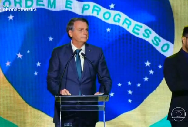 Fantástico humilha governador do Rio e ironiza Bolsonaro
