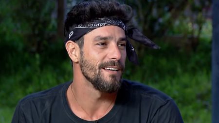 BBB 2020: Diego Grossi afirma colocar TV no mudo quando escuta sister