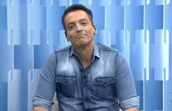 Leo Dias fala de salário da RedeTV! e dá detalhes sobre novo TV Fama
