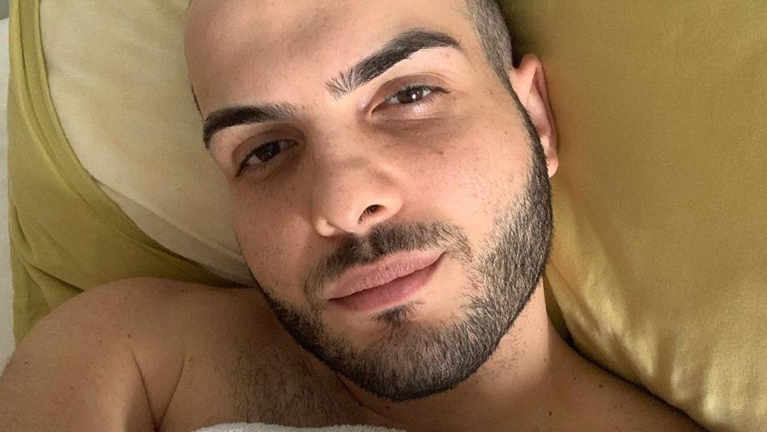 Ex-BBB Mahmoud registra queixa de homofobia e divide opiniões