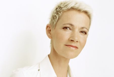 Morre Marie Fredriksson, vocalista da Roxette, aos 61 anos