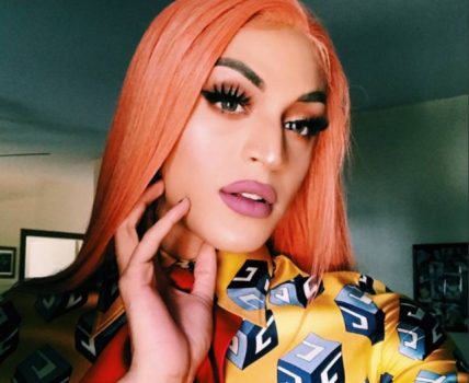 Pabllo Vittar fica quase nua e acaba mostrando como esconde parte íntima