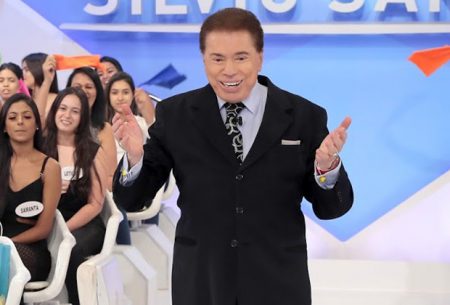 Ronaldo Esper fala sobre plástica de Silvio Santos