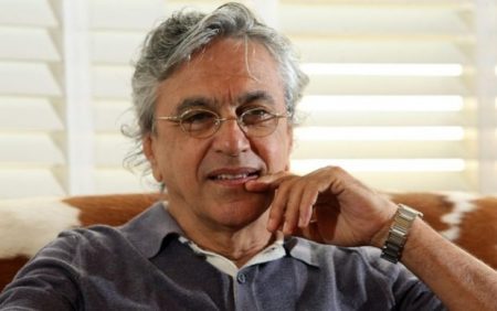 Caetano Veloso revela porque parou de se envolver sexualmente com homens