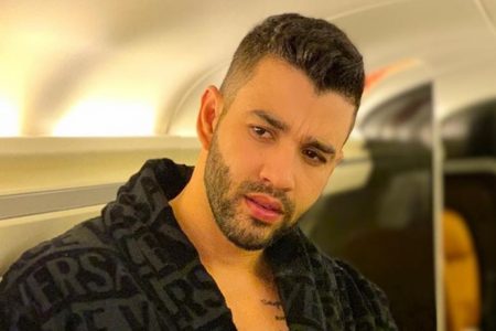 Gusttavo Lima é o cantor que mais fatura com lives e valor milionário é revelado