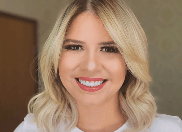 Marília Mendonça posa sem maquiagem e revela novo “luxo”