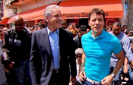 Rodrigo Faro e Roberto Justus passam a virada do ano juntos