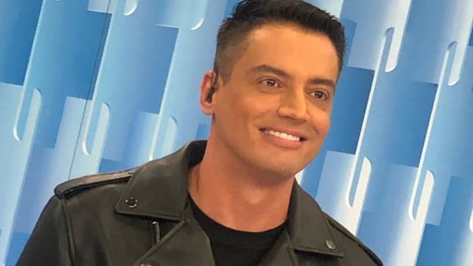 RedeTV! define estreia de Leo Dias na emissora