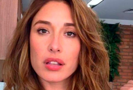 Prestes a dar à luz, Giselle Itié divulga foto da barriga e deixa fãs encantados