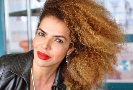 Vanessa da Mata revela apoio a Lula durante show e explica mudança