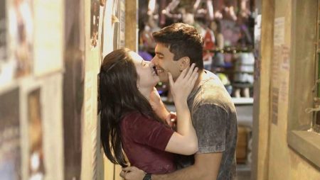 Malhação: Daniel e Milena se entregam à primeira noite de amor