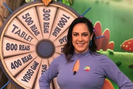 Silvia Abravanel surpreende com ataque de estrelismo ao vivo no SBT